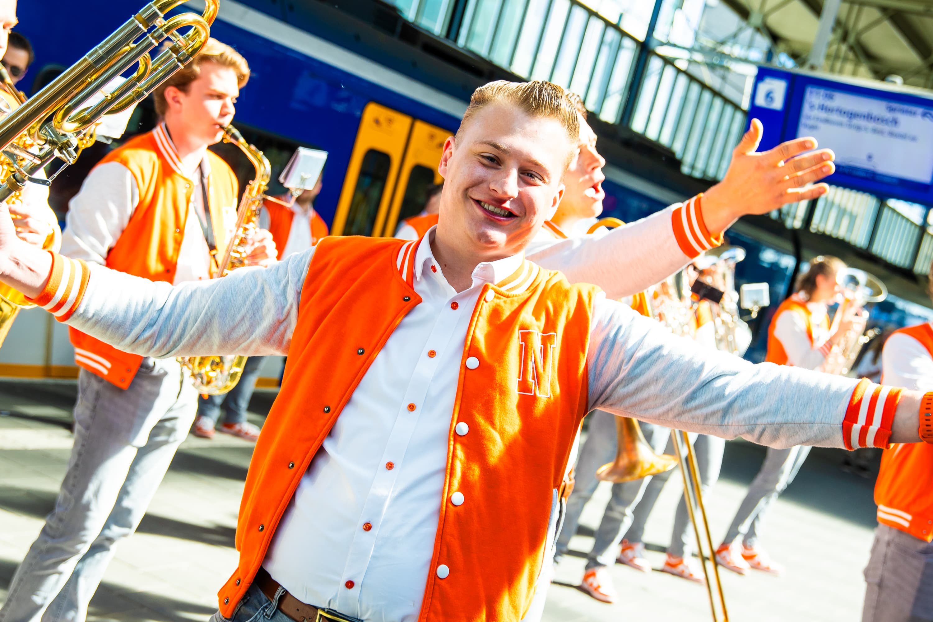 Navenant speelt voor publiek